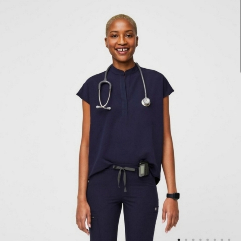 Figs XXS Rafaela Top Navy